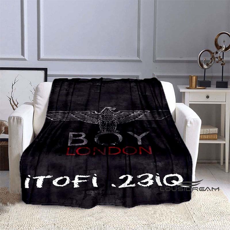 Customizable 3D printingBritis - đánh giá và giá Streetwear Brand Home Decor