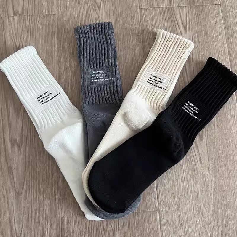 Cotton Letter Socks Men and Wo - đánh giá và giá Fear Of God Essential